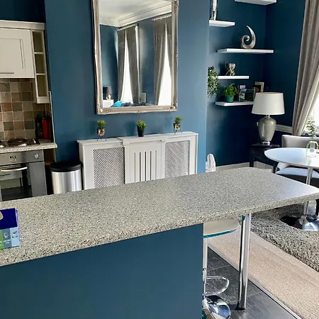 Beautiful Centre Close To Minster Apartment